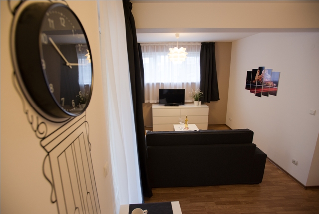 Jasmine Studio